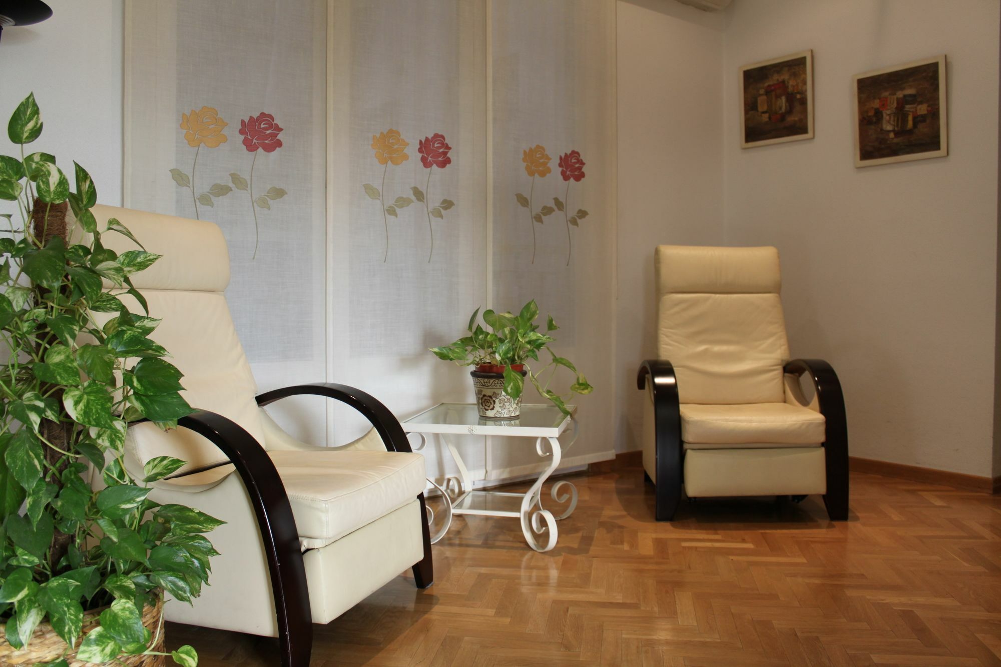 Hostal Luis XV Madrid Ngoại thất bức ảnh
