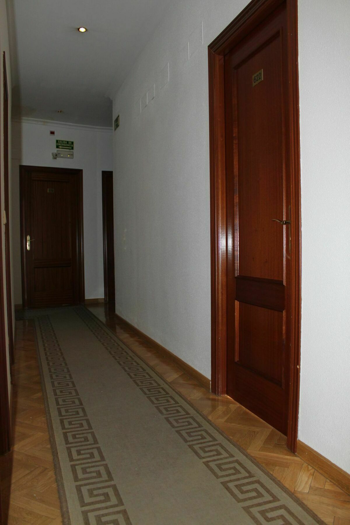 Hostal Luis XV Madrid Ngoại thất bức ảnh
